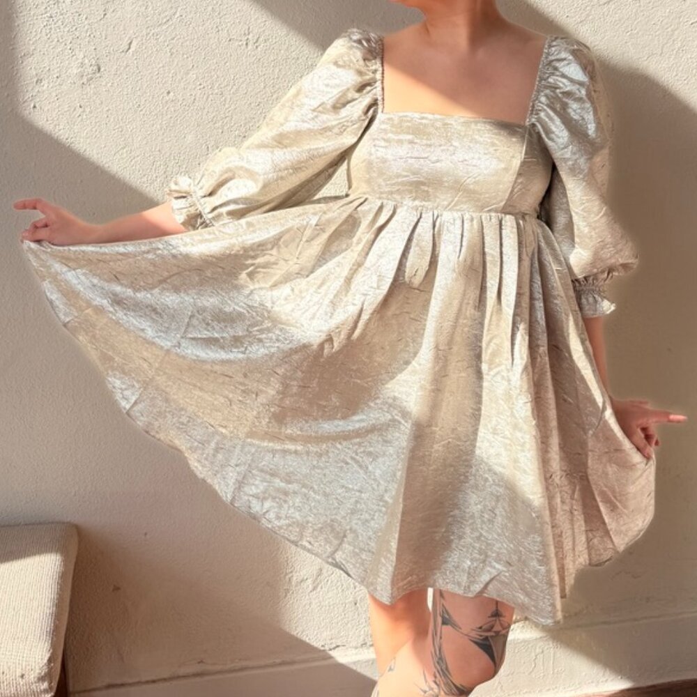 Storia Gold Metallic Crepe Baby Doll Mini Dress - NWT